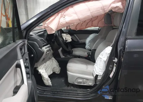 2015 Subaru Forester 2.5I Premium из США, поврежденный, VIN JF2SJADC5FH468849